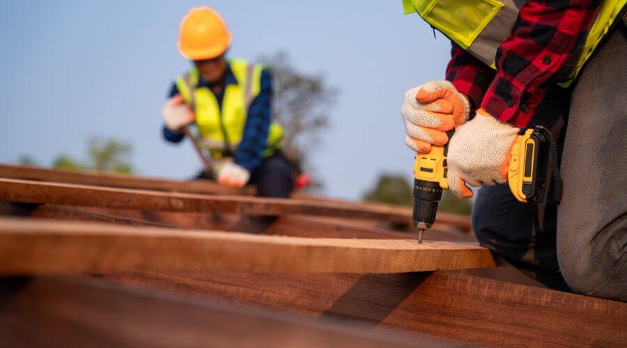 Professional gutter cleaning in Oro Grande, CA